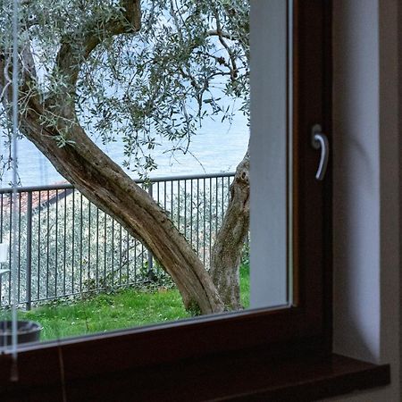 Vila Ca De L'Angelon -- Vittoria House Brenzone sul Garda Exteriér fotografie